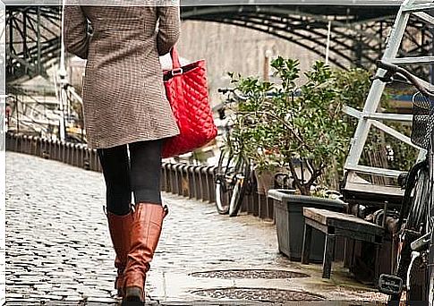 Girl walks down the street