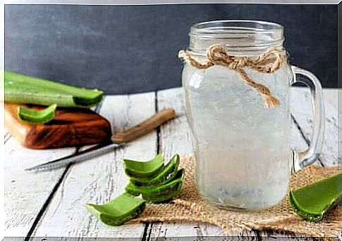 Aloe vera-based smoothie to purify the liver