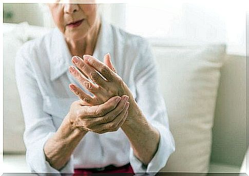 Old woman with arthritis.