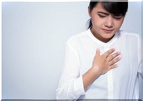 Chest pain when breathing: possible causes