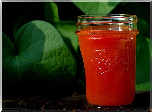 Tomato juice for circulation