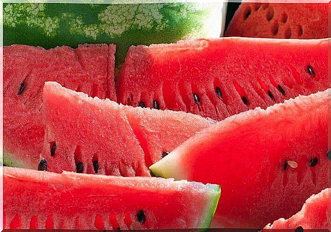 Watermelon against edema