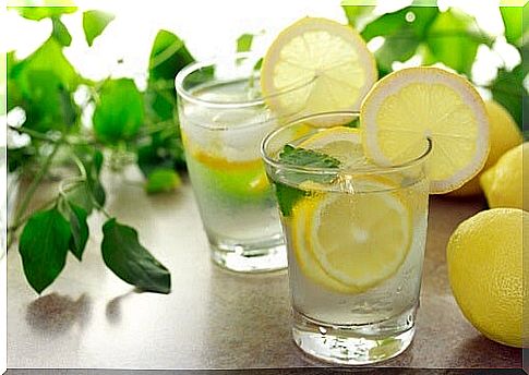 Water-and-lemon