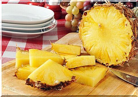 How to fight hypertension with pineapple