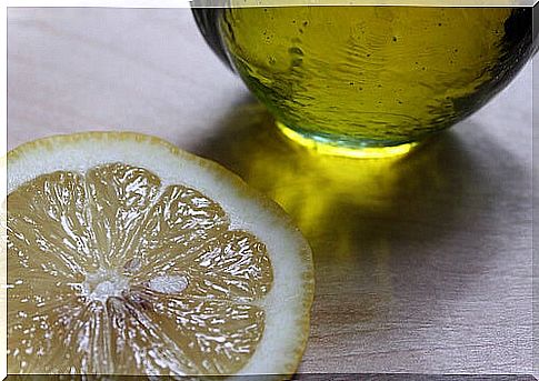 Oil-and-lemon-elle_ann1