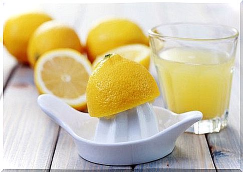 Water and lemon