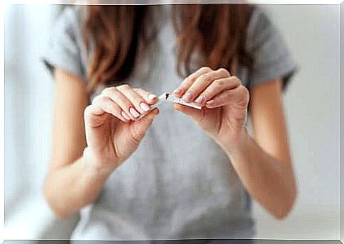 Eliminate the habit of smoking to prevent digestive disorders