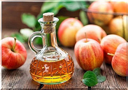 Apple cider vinegar natural remedy