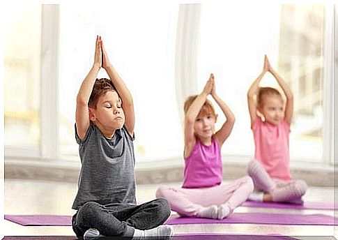 Yoga for children: 3 amazing benefits